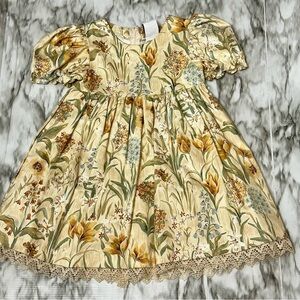 Good Lad Yellow Green Bees Floral Dress Puffy Sleeves And Skirts Lace Trim